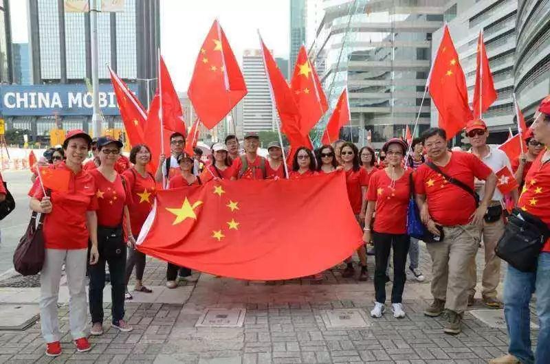 大选又是老面孔对决，美国政坛的后生力量去哪儿了？