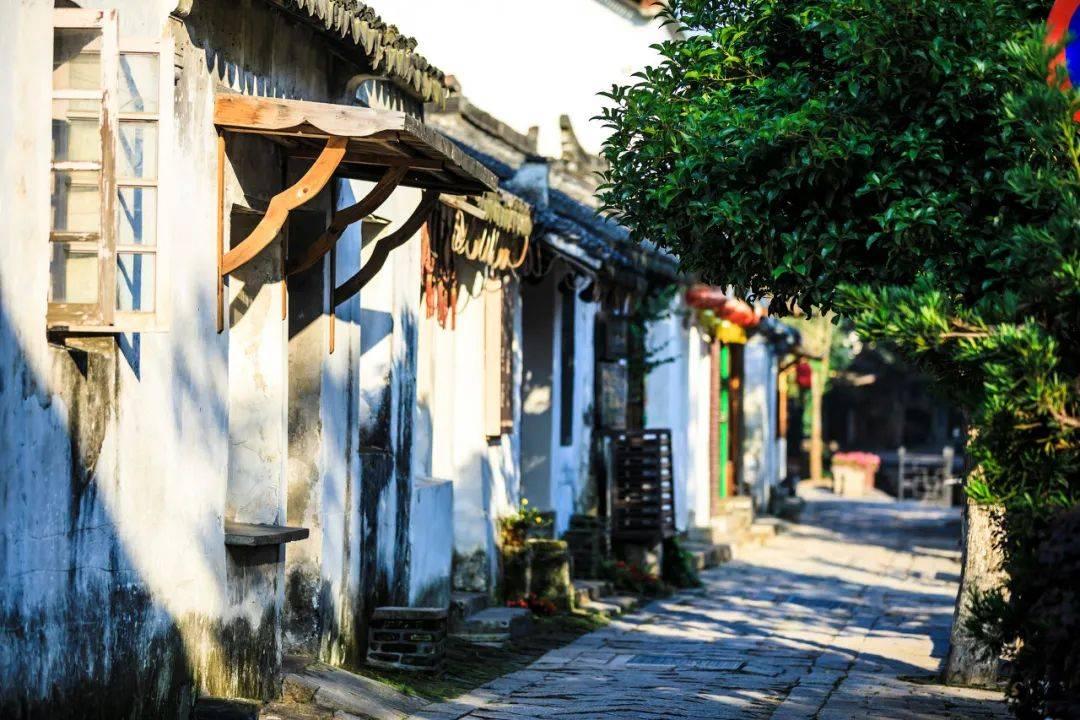 摇滚乐团的装扮